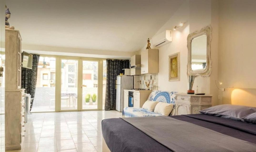 Janeta Panoramic Loft Apartment จีอาร์ดีนี นักซอส ภายนอก รูปภาพ